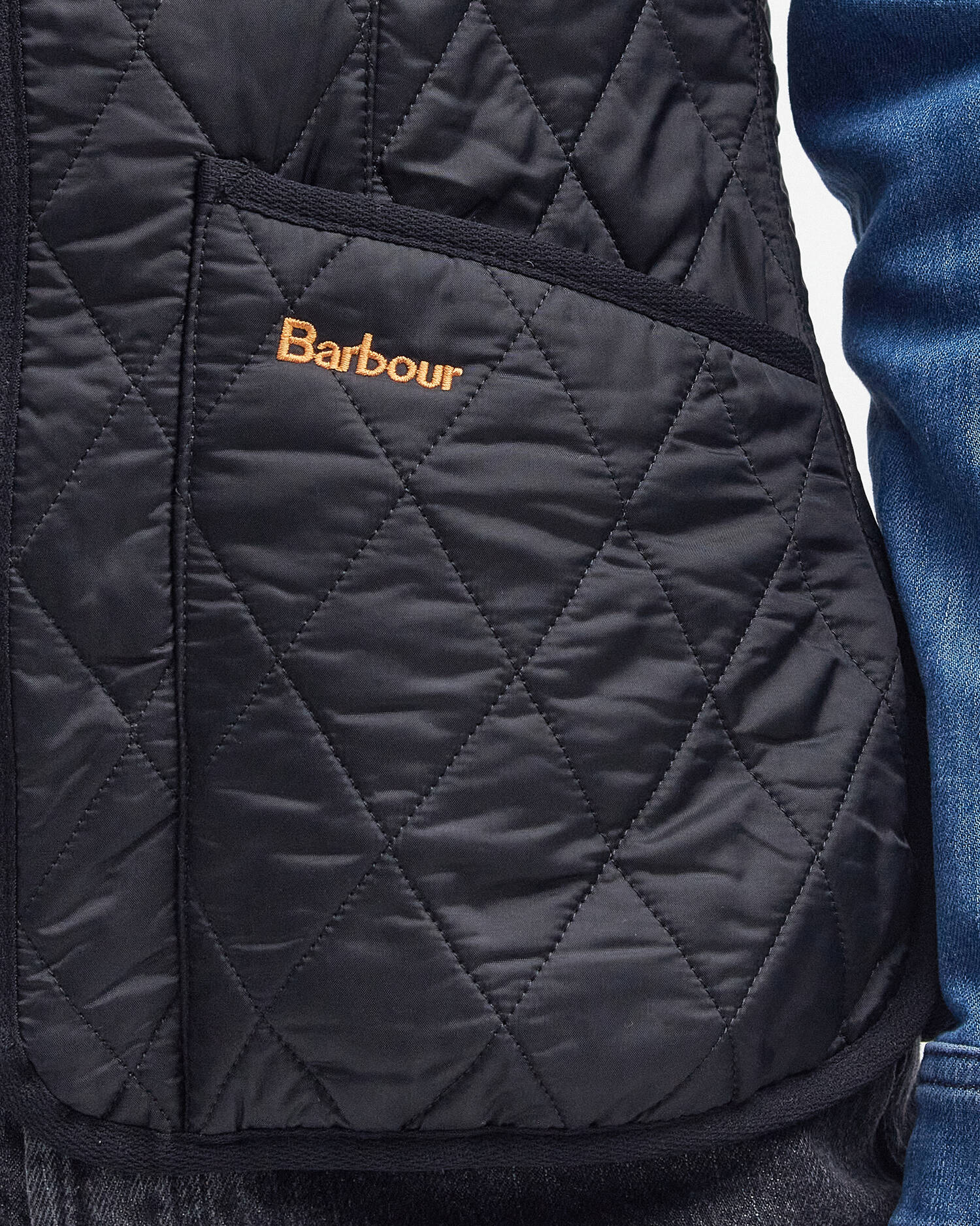 Barbour Betty Liner LLI0003 smanicato nero donna
