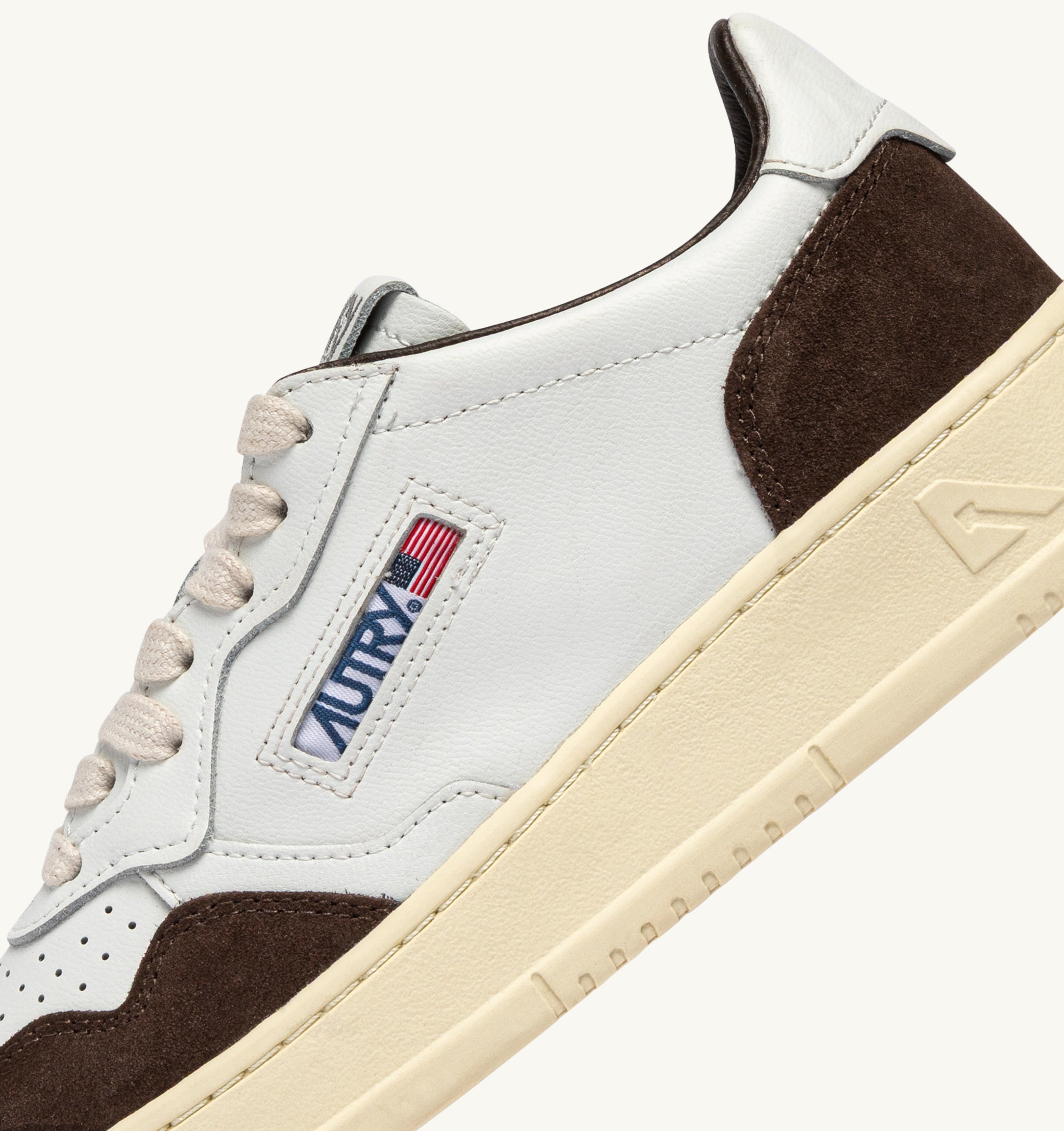 Autry Medalist Low AULM sneakers uomo white mogano