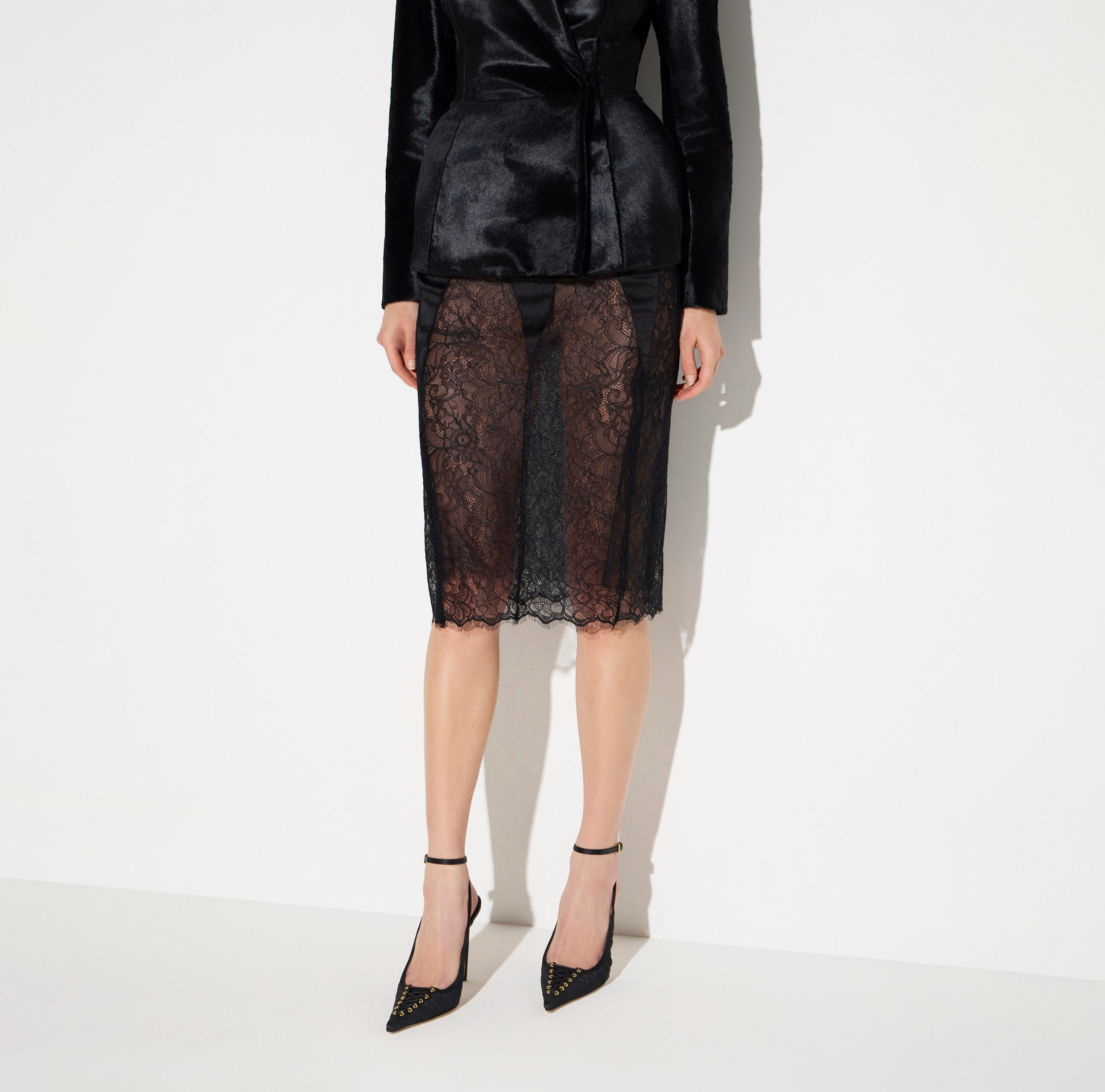 Elisabetta Franchi GO21266E2 gonna midi pizzo nero