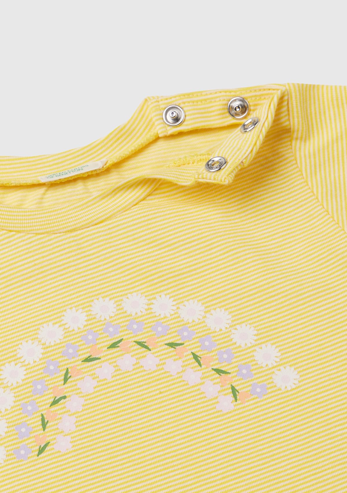 Benetton 3QFNA104E T-Shirt Bimba 74 Cotone con Stampa