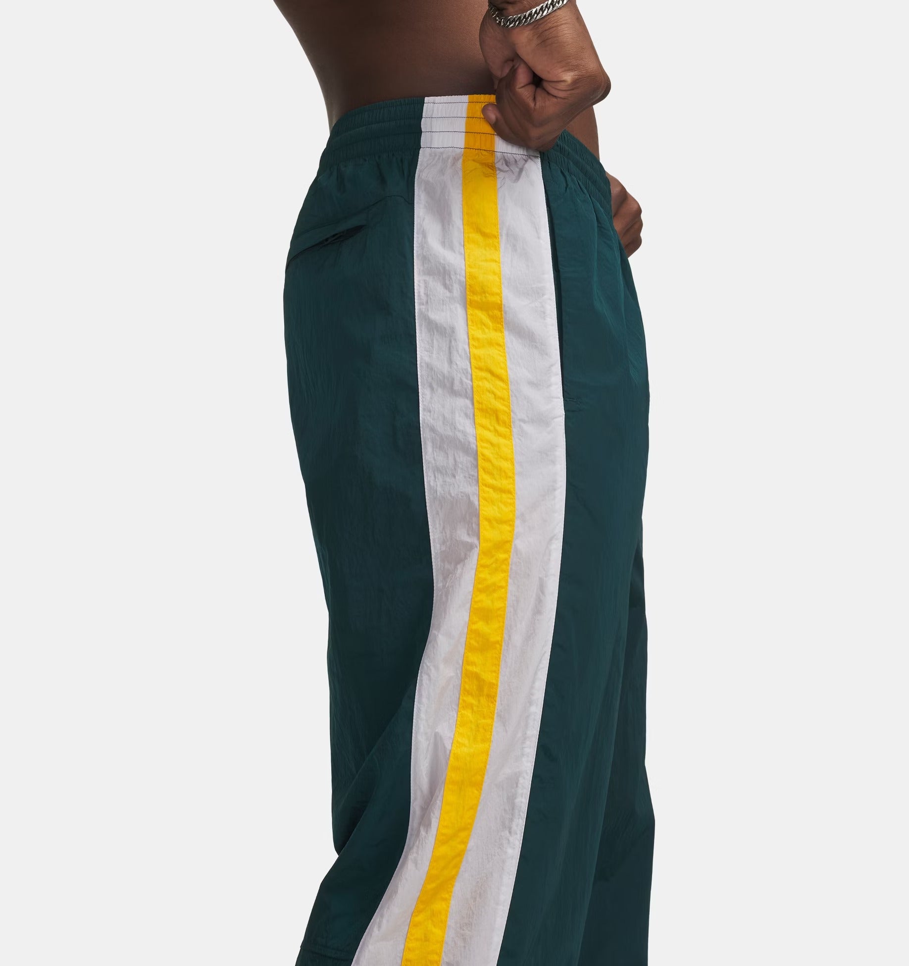 Under Armour Icon Woven Track jogger Arden Green nylon