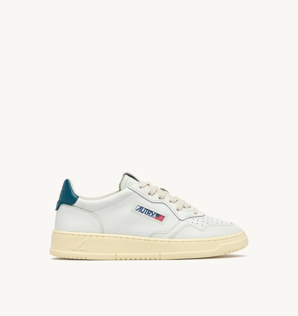 Autry Medalist Low sneakers uomo white malblue pelle