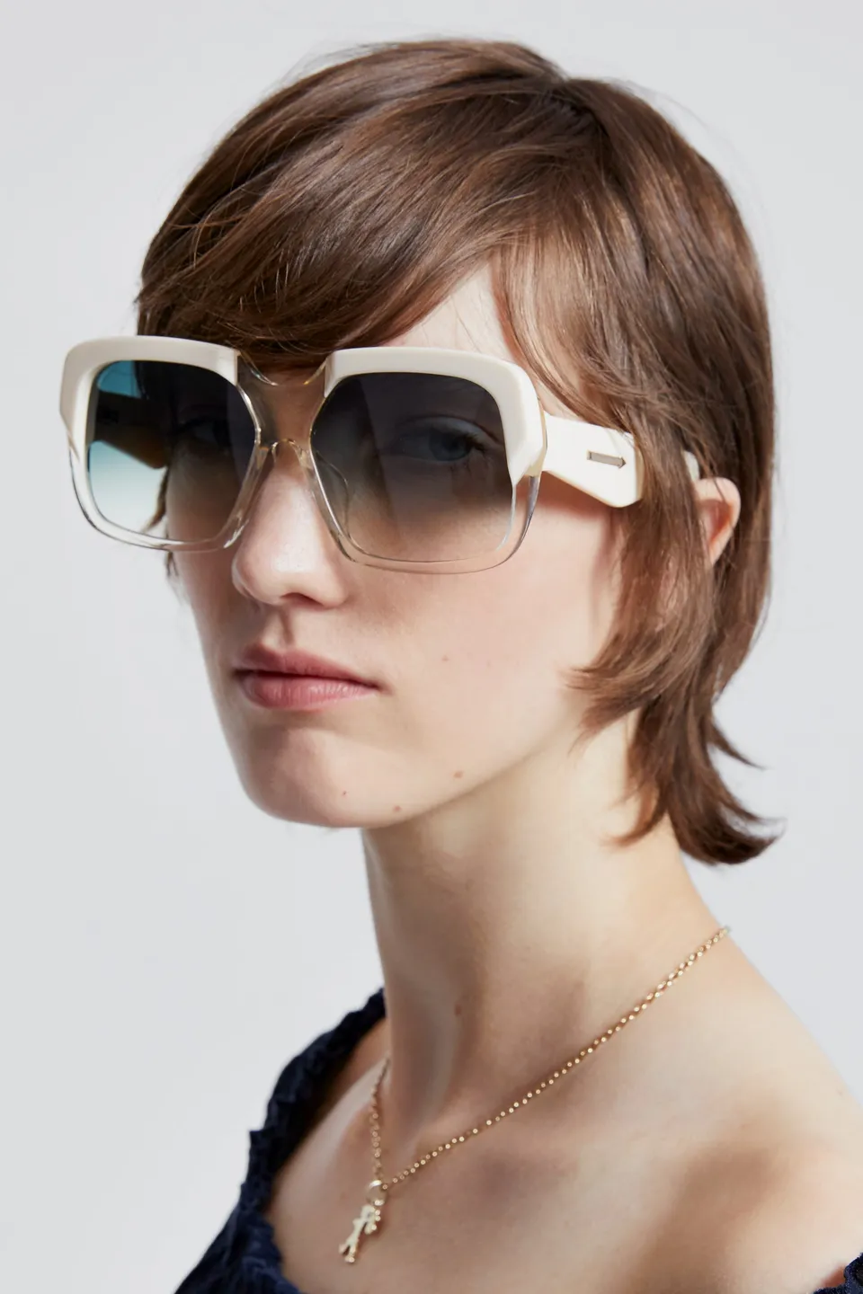 Karen Walker Asscher occhiali da sole Ivory Sand