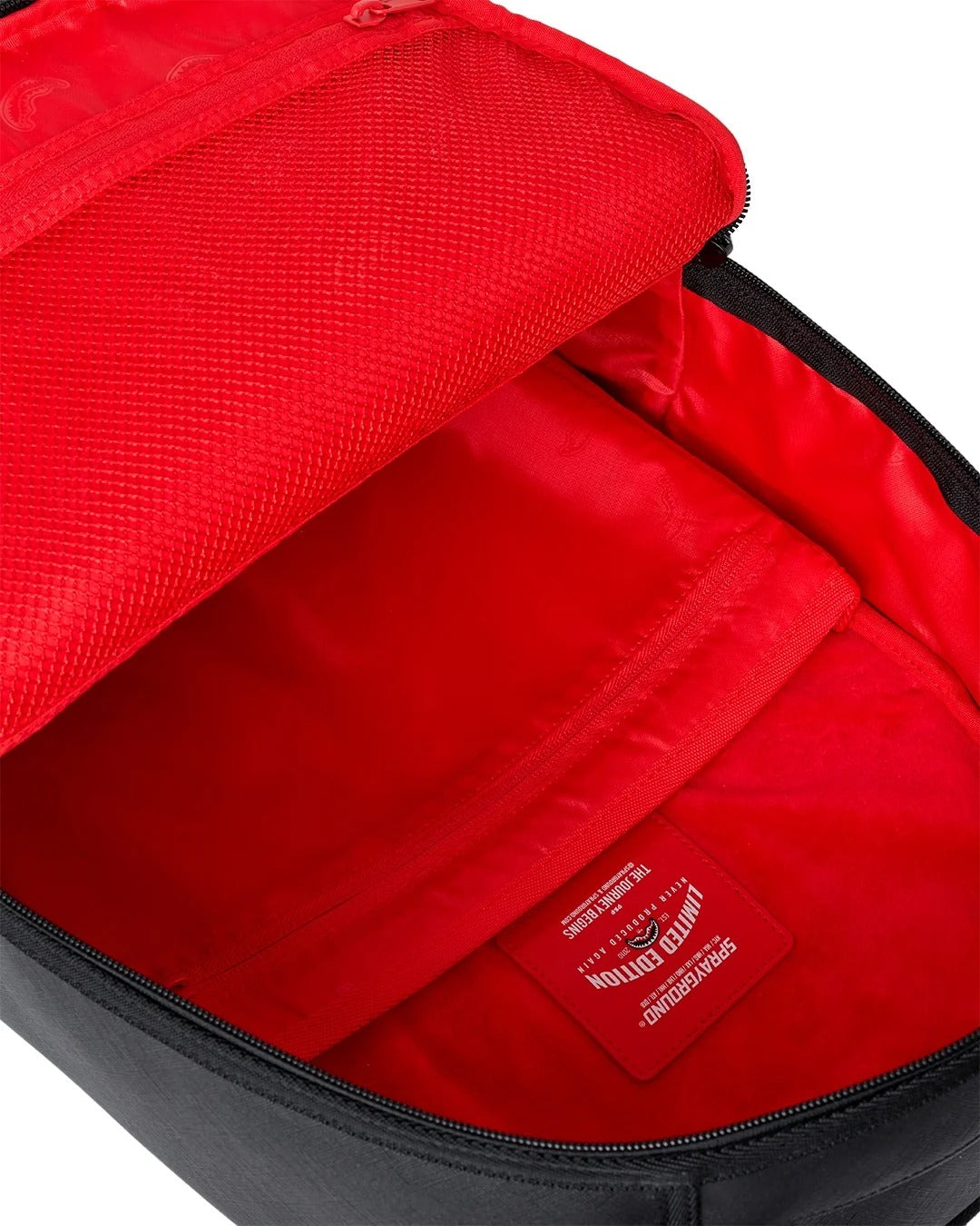 Sprayground 910B9629NSZ zaino nero shark ricamato PVC