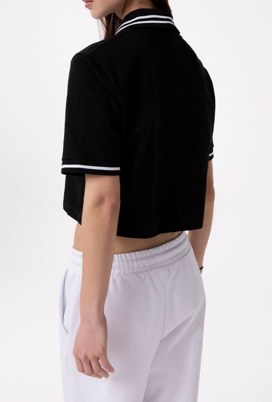 Gaelle Paris GAABW09320 polo cropped nera righe