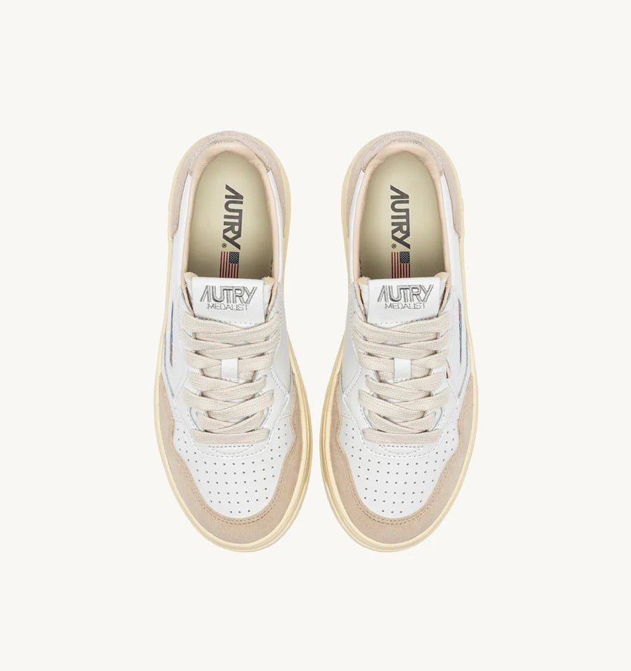 Autry Medalist Low AULW-LS75 Sneakers Donna White Beige Gold