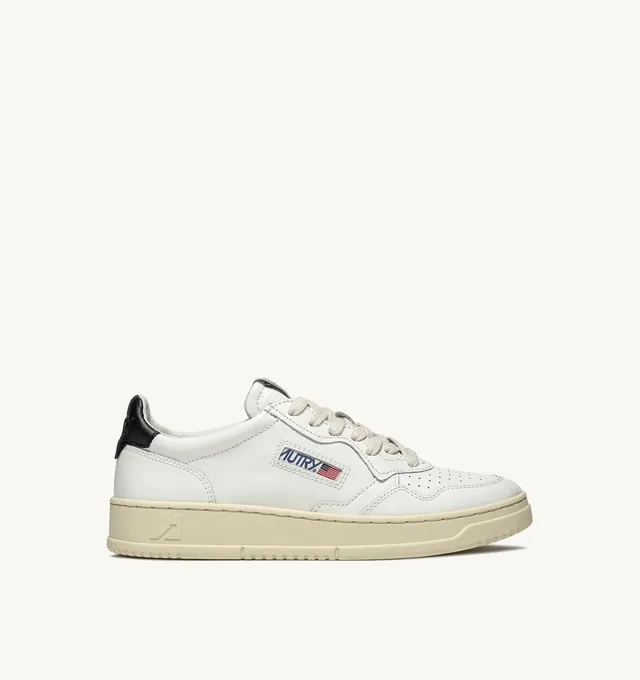 Autry Medalist Low AULM-LL22 Sneakers Bianche Nero