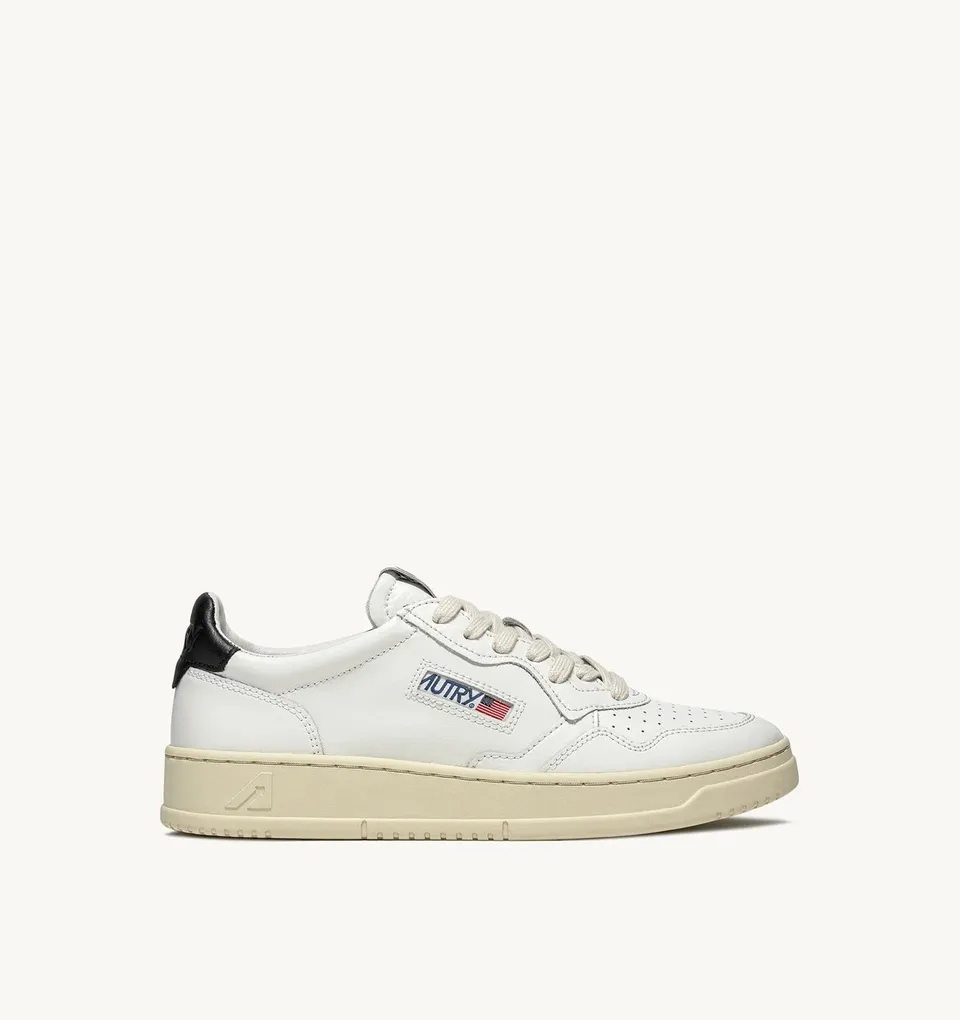 Autry Medalist Low AULM-LL22 Sneakers Bianche Nero