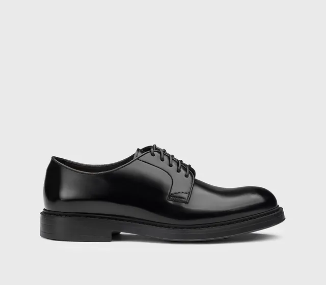 Doucal's DU1385BRUXUF007 derby nero pelle stringata
