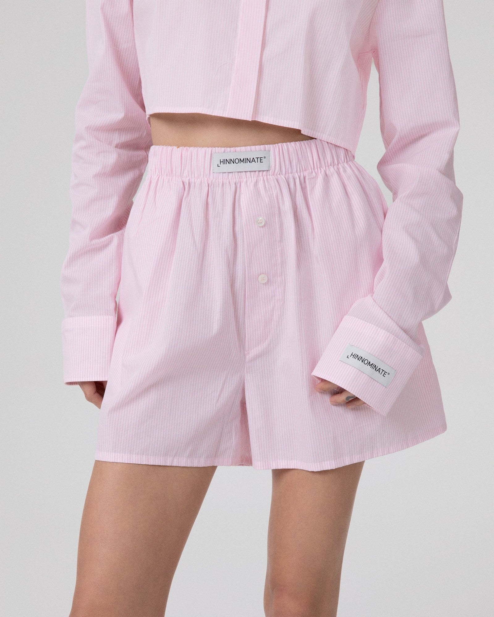 Hinnominate HMABW02608 Shorts donna nude righe