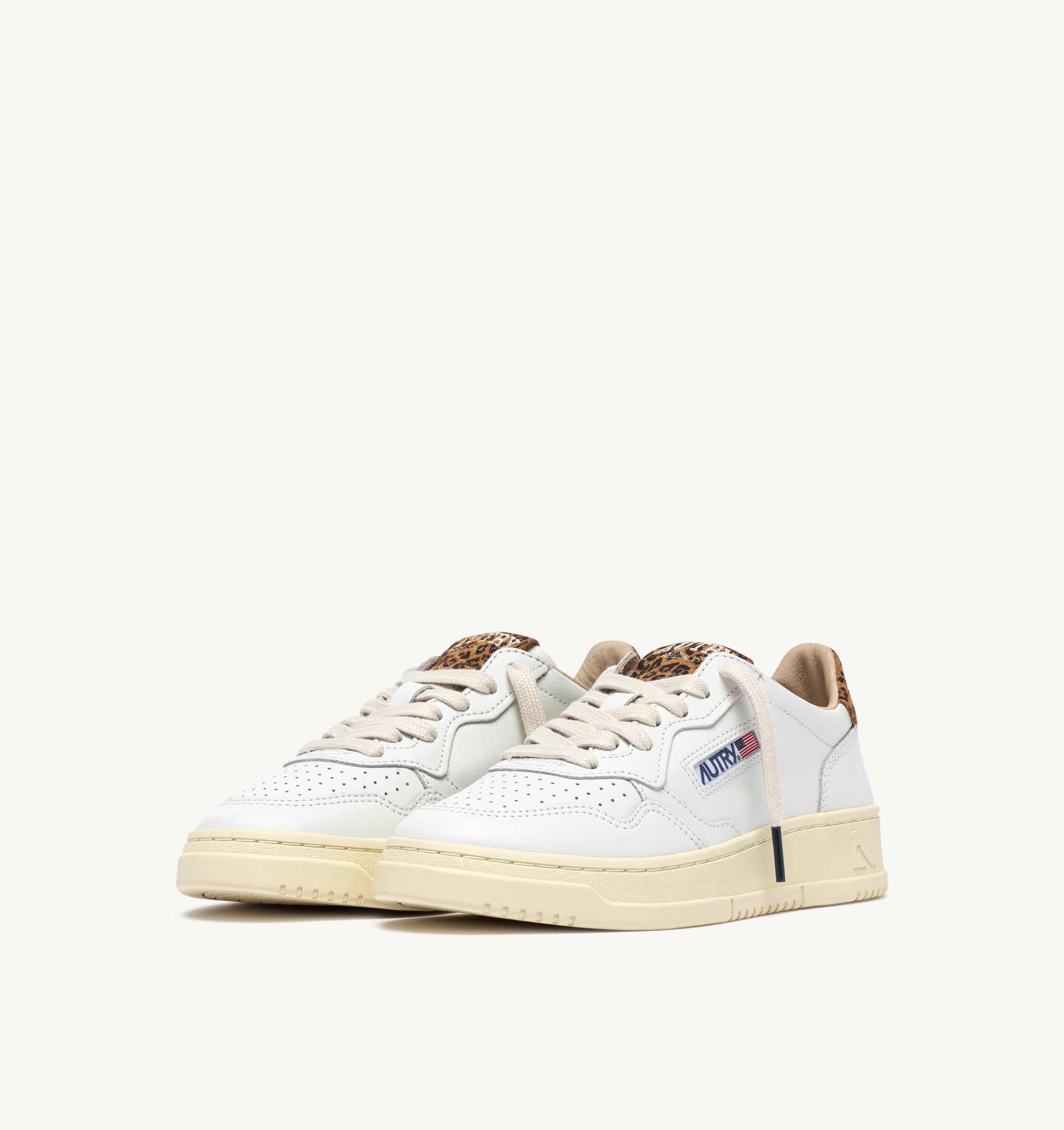 Autry Medalist Low AULW-HJ02 sneakers white leo print pelle
