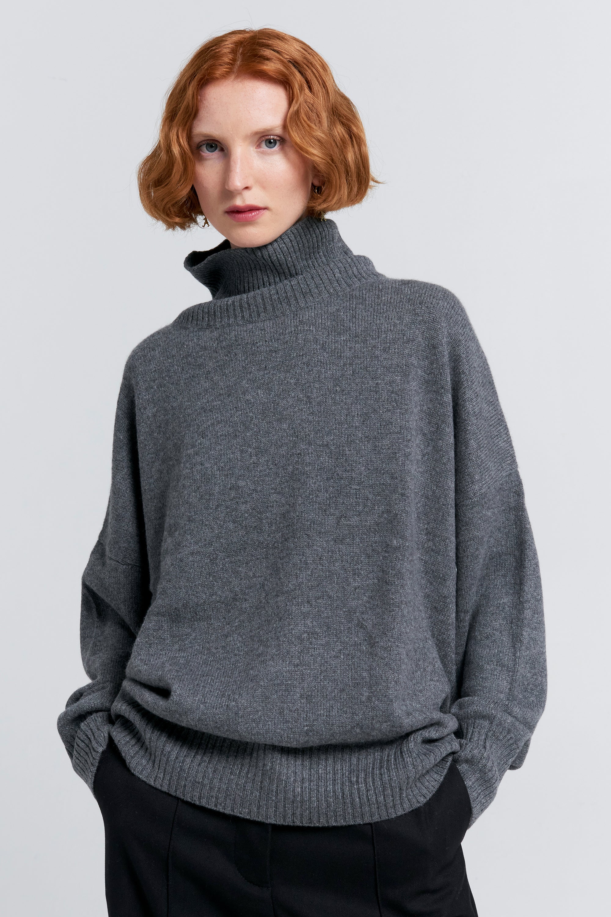 Karen Walker Carmen maglione cashmere charcoal marle