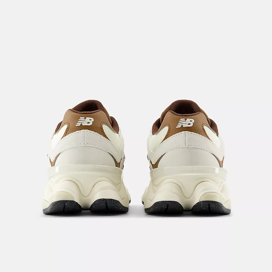 New Balance 9060 U90603EG Sneakers Breakfast Tea Angora