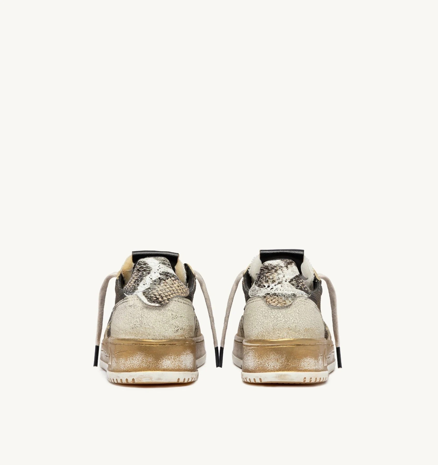 Autry AVLW-ME14 sneakers White Grey Gold pelle