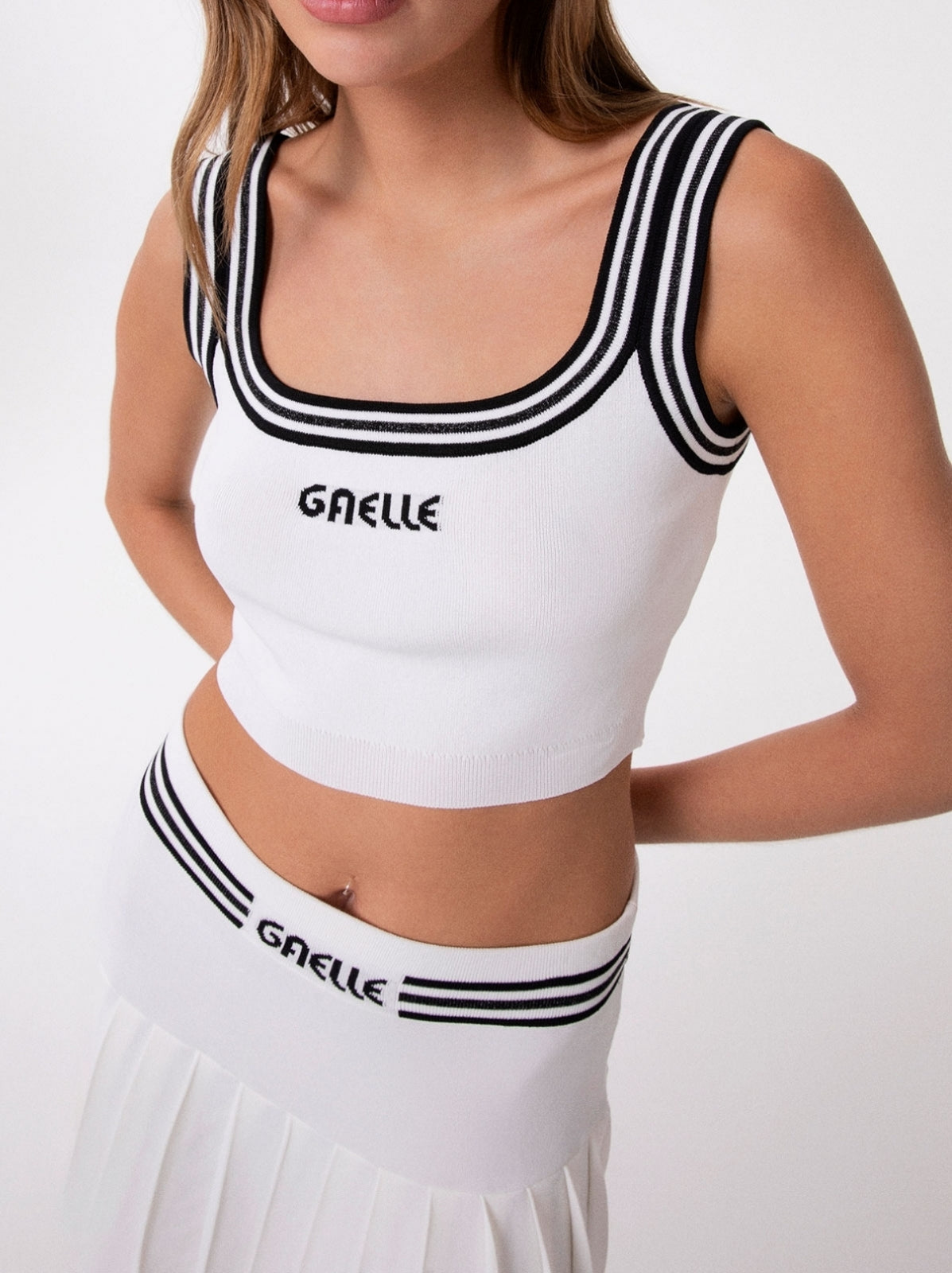 Gaelle Paris GAABW09431 top donna avorio cropped righe