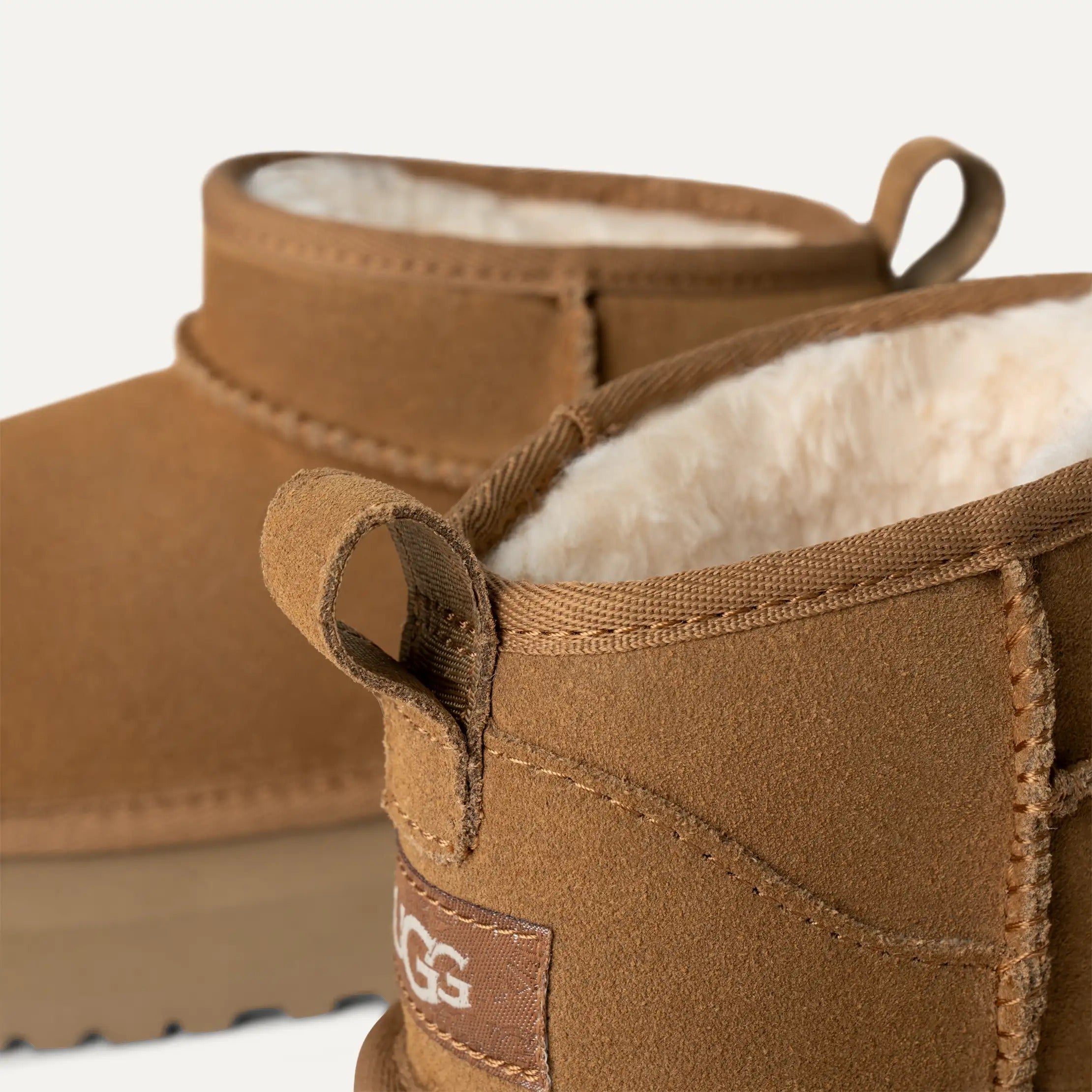 UGG Classic Ultra Mini Platform 1157791K scarponcino bambina chestnut