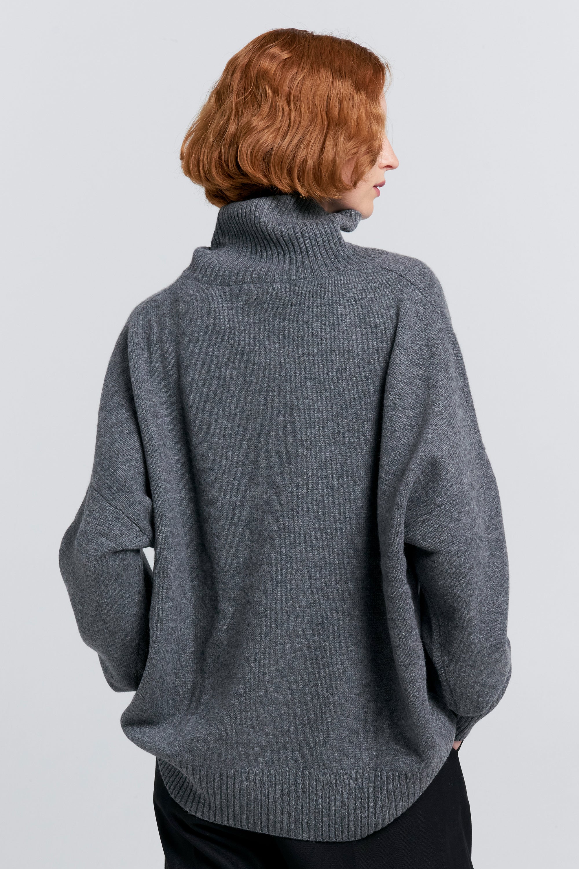 Karen Walker Carmen maglione cashmere charcoal marle