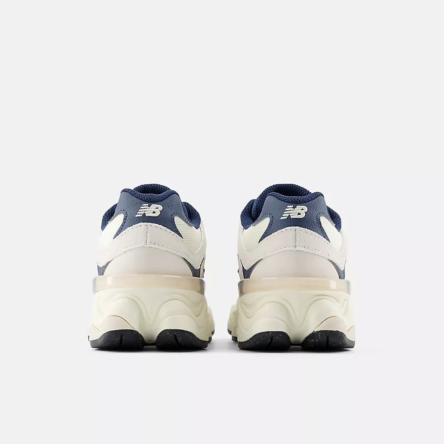 New Balance 9060 G90602JM sneakers Navy Linen