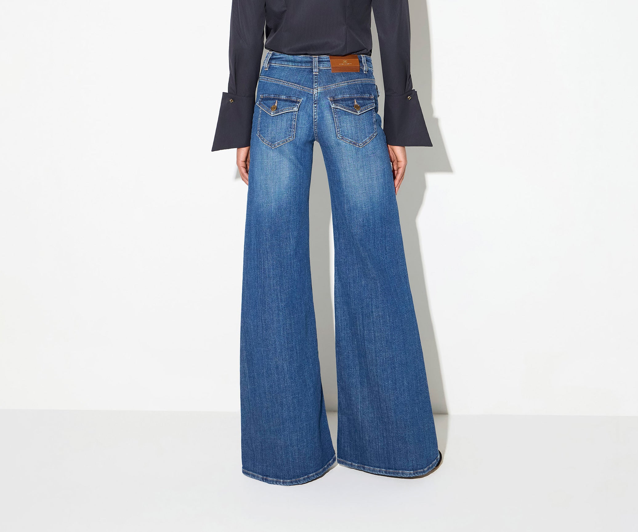 Elisabetta Franchi PJ18N66E2 Jeans Zampa Blue Vintage