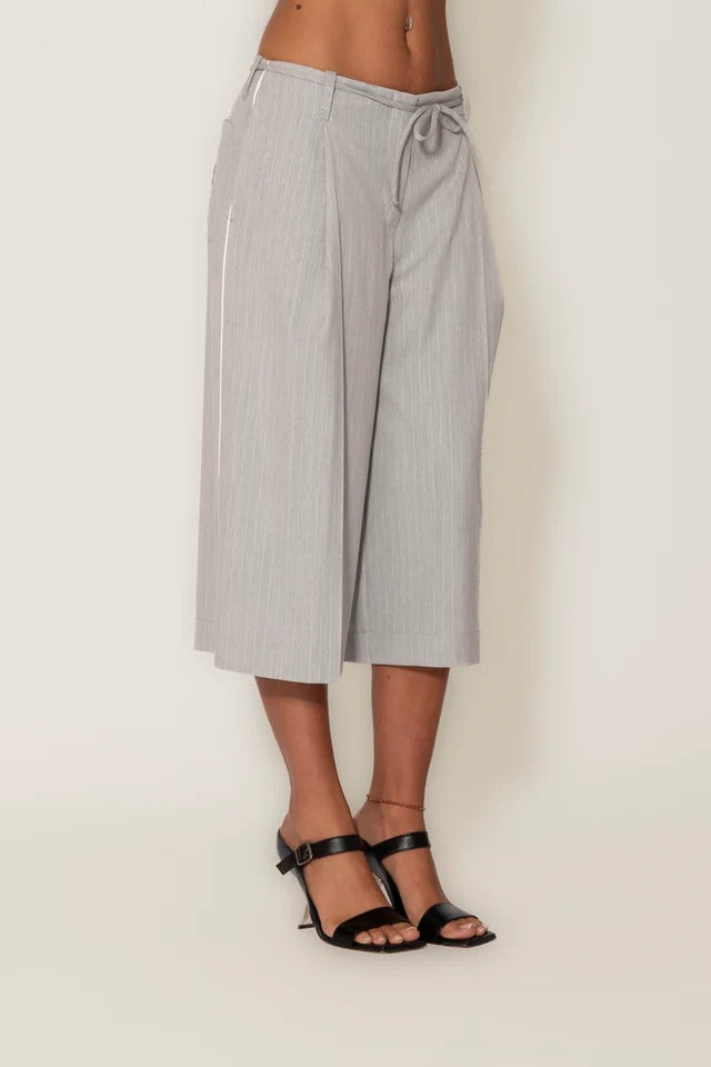 Gaelle Paris GAABW09814 bermuda grigio gessato donna