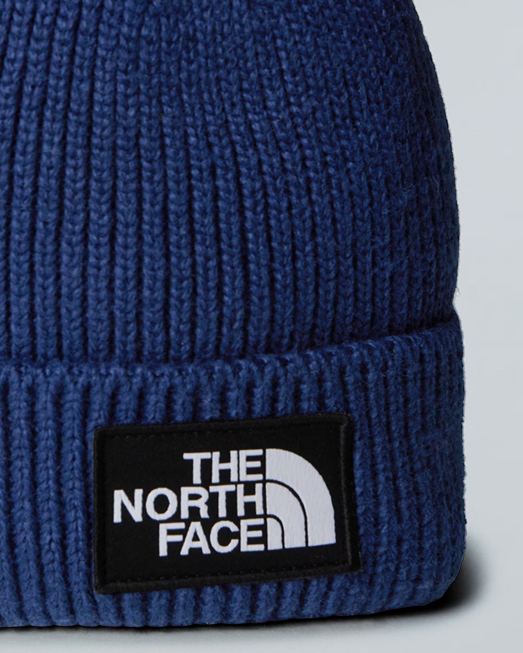 The North Face Logo Box berretto summit navy riciclato