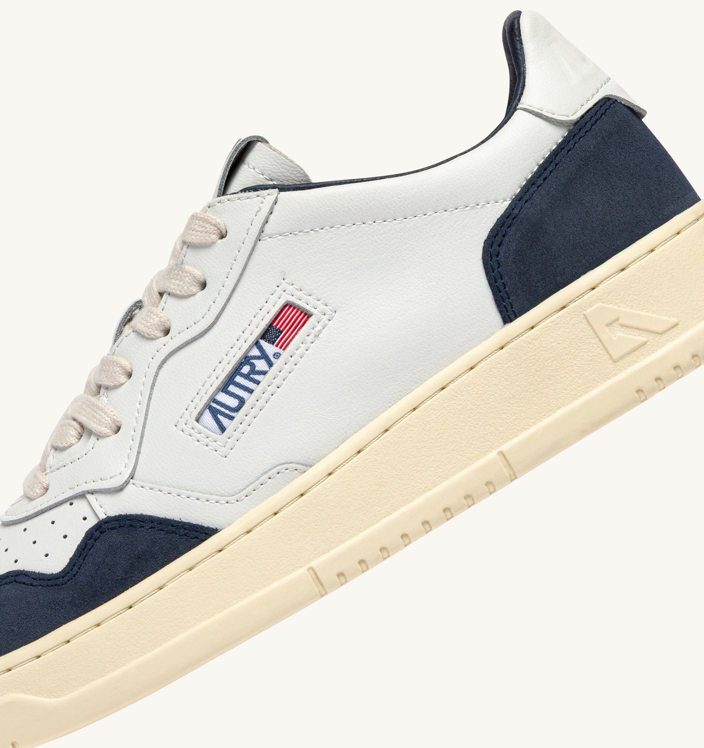 Autry Medalist Low AULM-FT22 sneakers uomo White Denim pelle