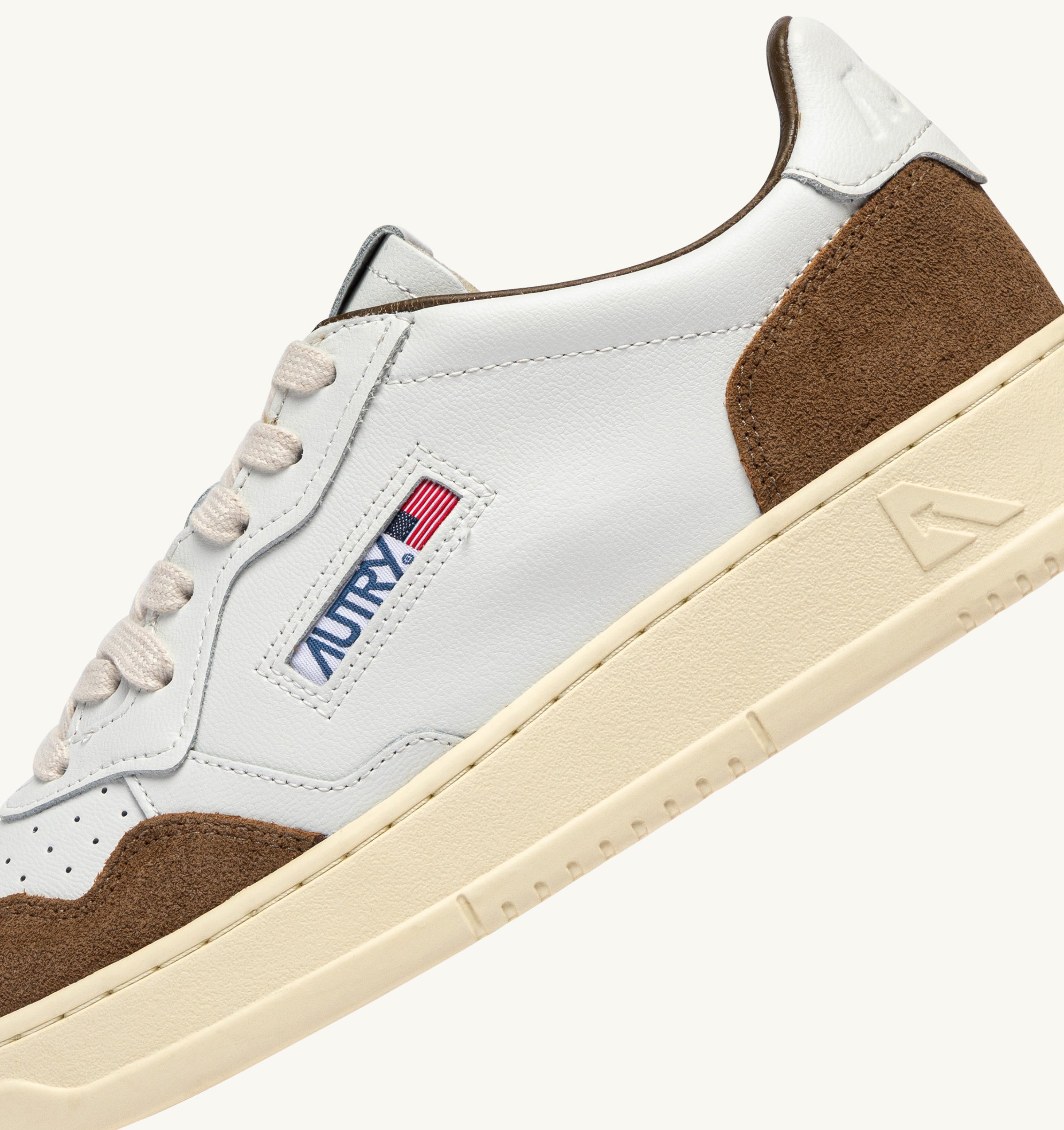 Autry Medalist Low Sneaker Uomo White Tabacco Pelle