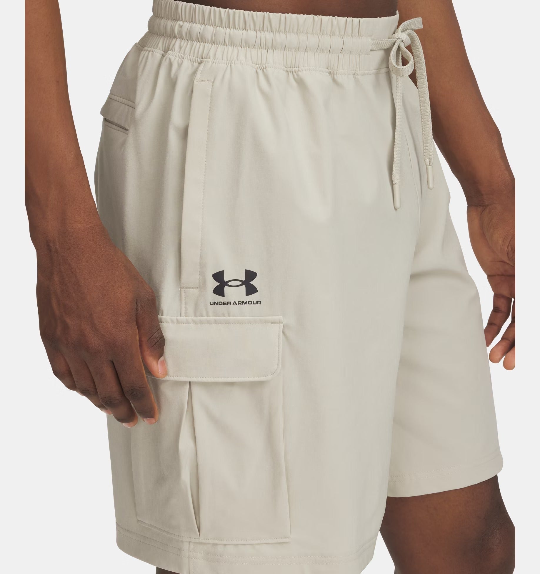 Under Armour Vibe 1386560 shorts uomo khaki cargo