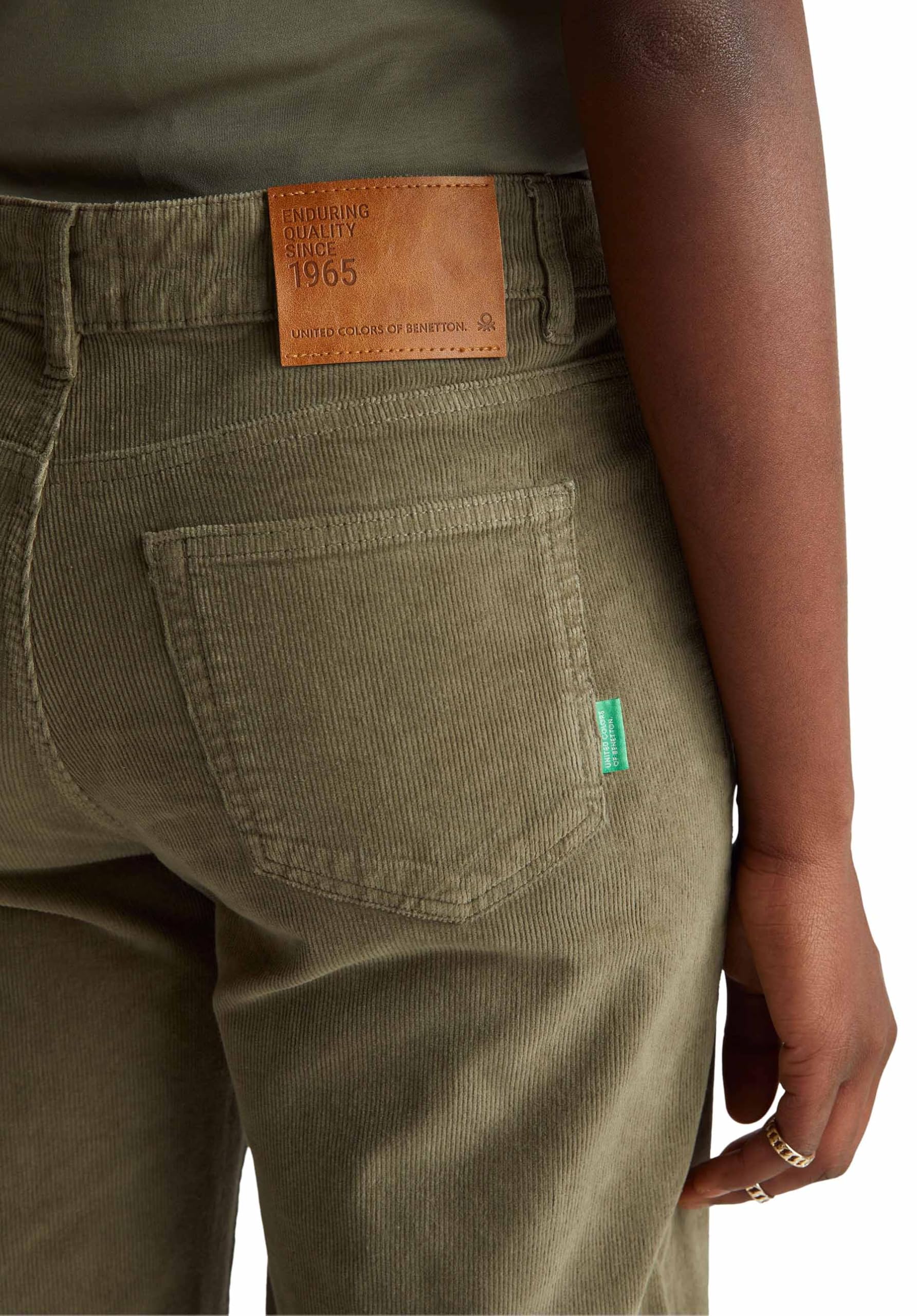 Benetton pantalone velluto donna wide fit 1000 righe