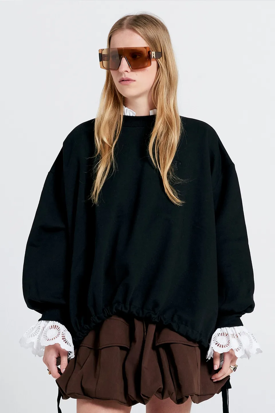 Karen Walker Fraternity felpa nera riciclata college