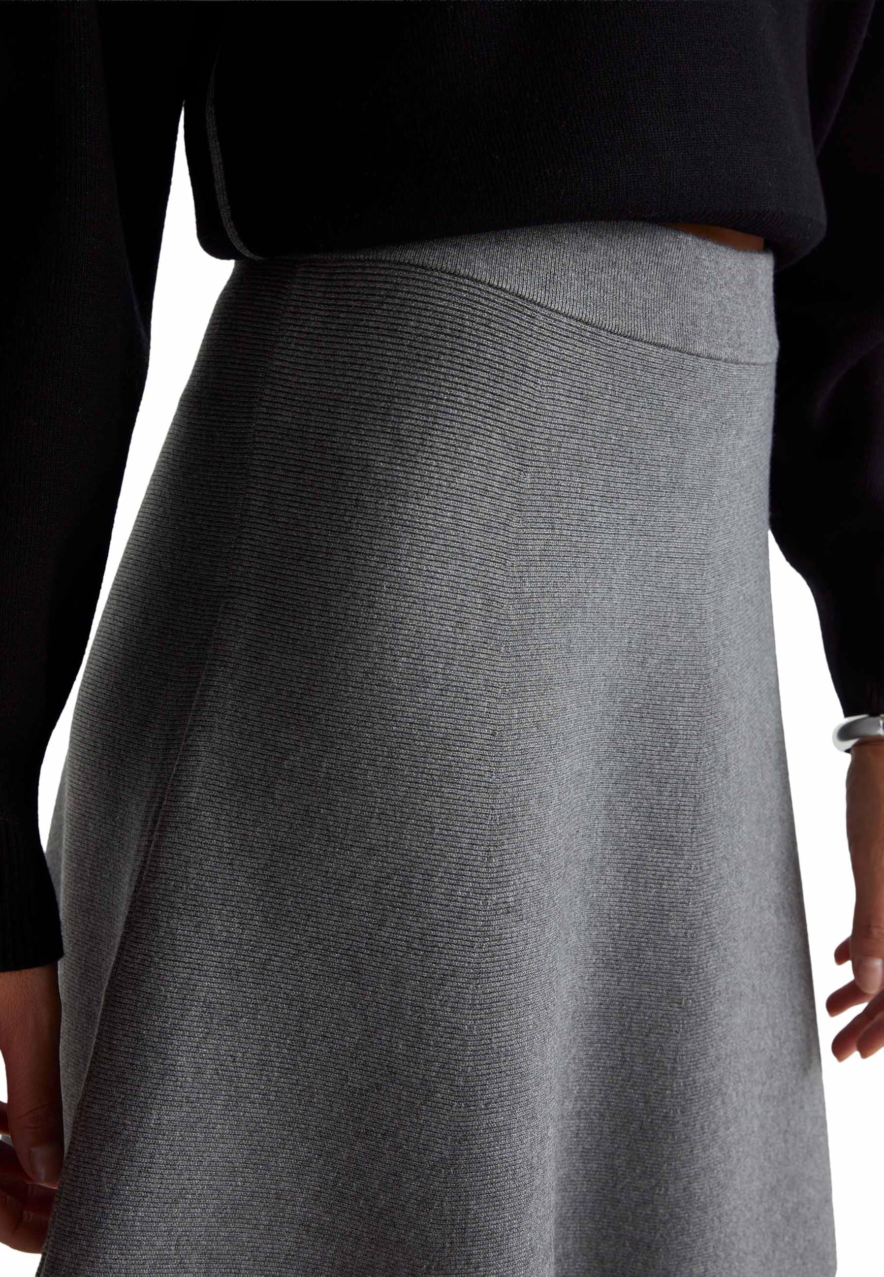 Benetton Gonna Corta Donna Svasata Viscosa Elasticizzata