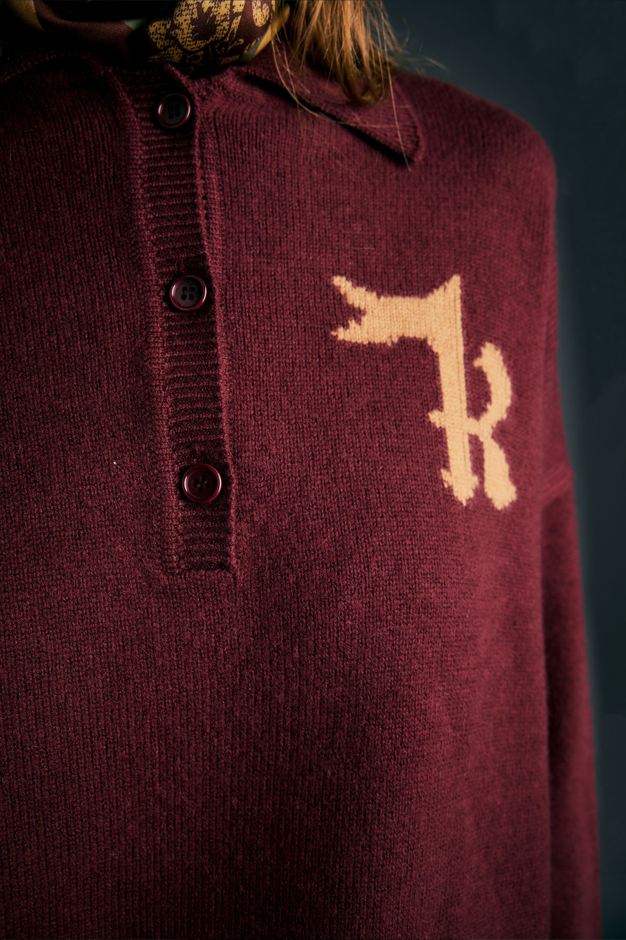 Karen Walker K Flag Polo maglia merino mogano